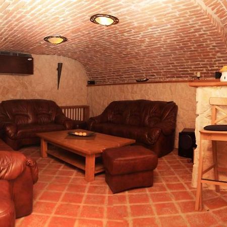 هارغيتا-باي Hotel Ozon المظهر الخارجي الصورة