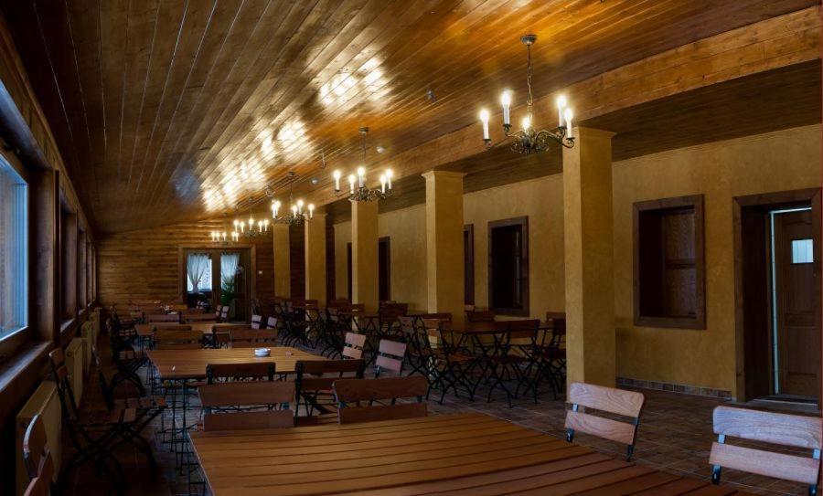 هارغيتا-باي Hotel Ozon المظهر الخارجي الصورة